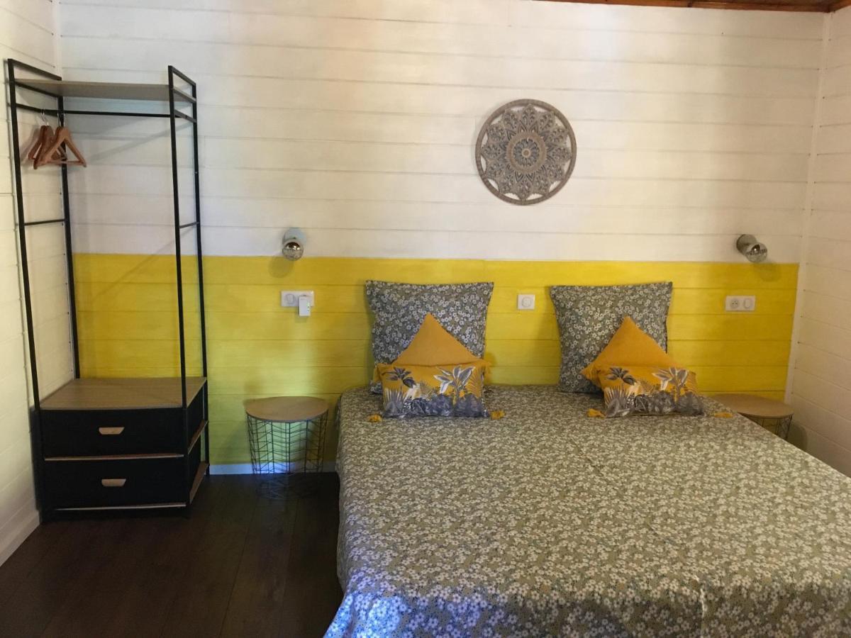 Ti Kaz Hoareau Bed & Breakfast Салази Екстериор снимка