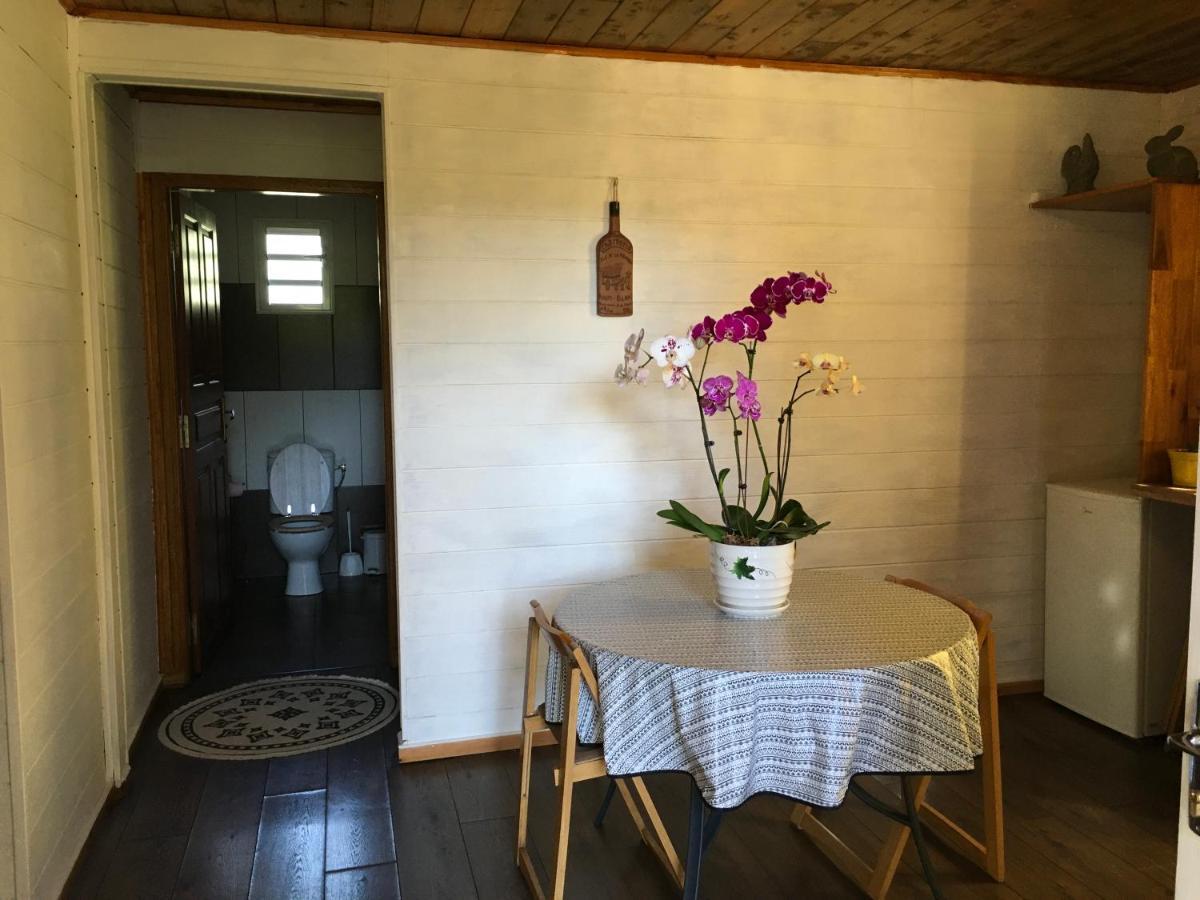 Ti Kaz Hoareau Bed & Breakfast Салази Екстериор снимка